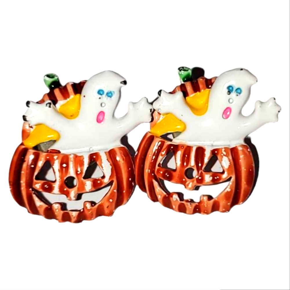 SPOOKY White Ghost Jumping From Orange Fall Halloween Jack O Lantern Pumpkin